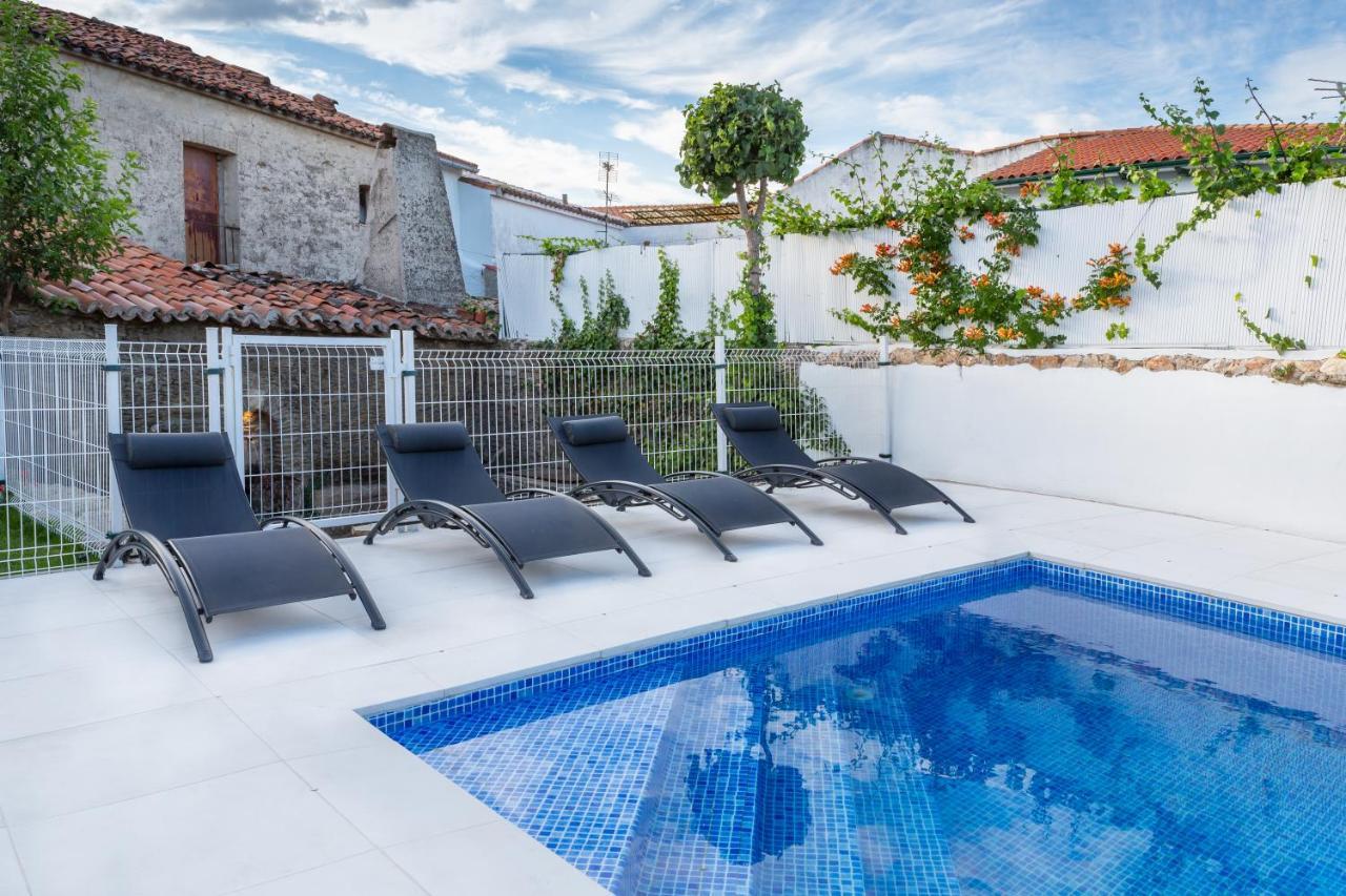 Apartamentos Rurales Cielo De Monfraguee มัลปาร์ติดา เดอ ปลาเซนเซีย ภายนอก รูปภาพ
