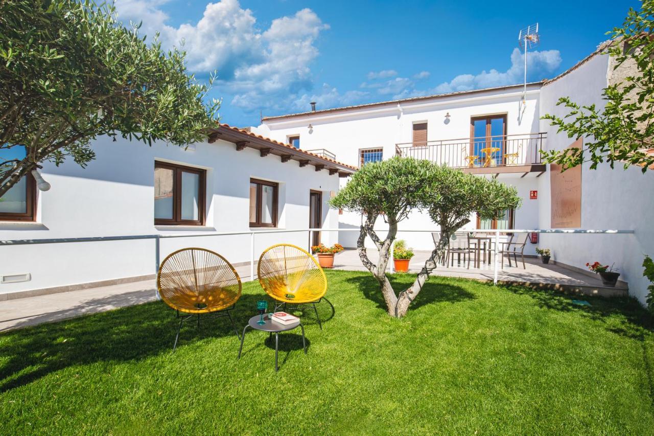 Apartamentos Rurales Cielo De Monfraguee มัลปาร์ติดา เดอ ปลาเซนเซีย ภายนอก รูปภาพ