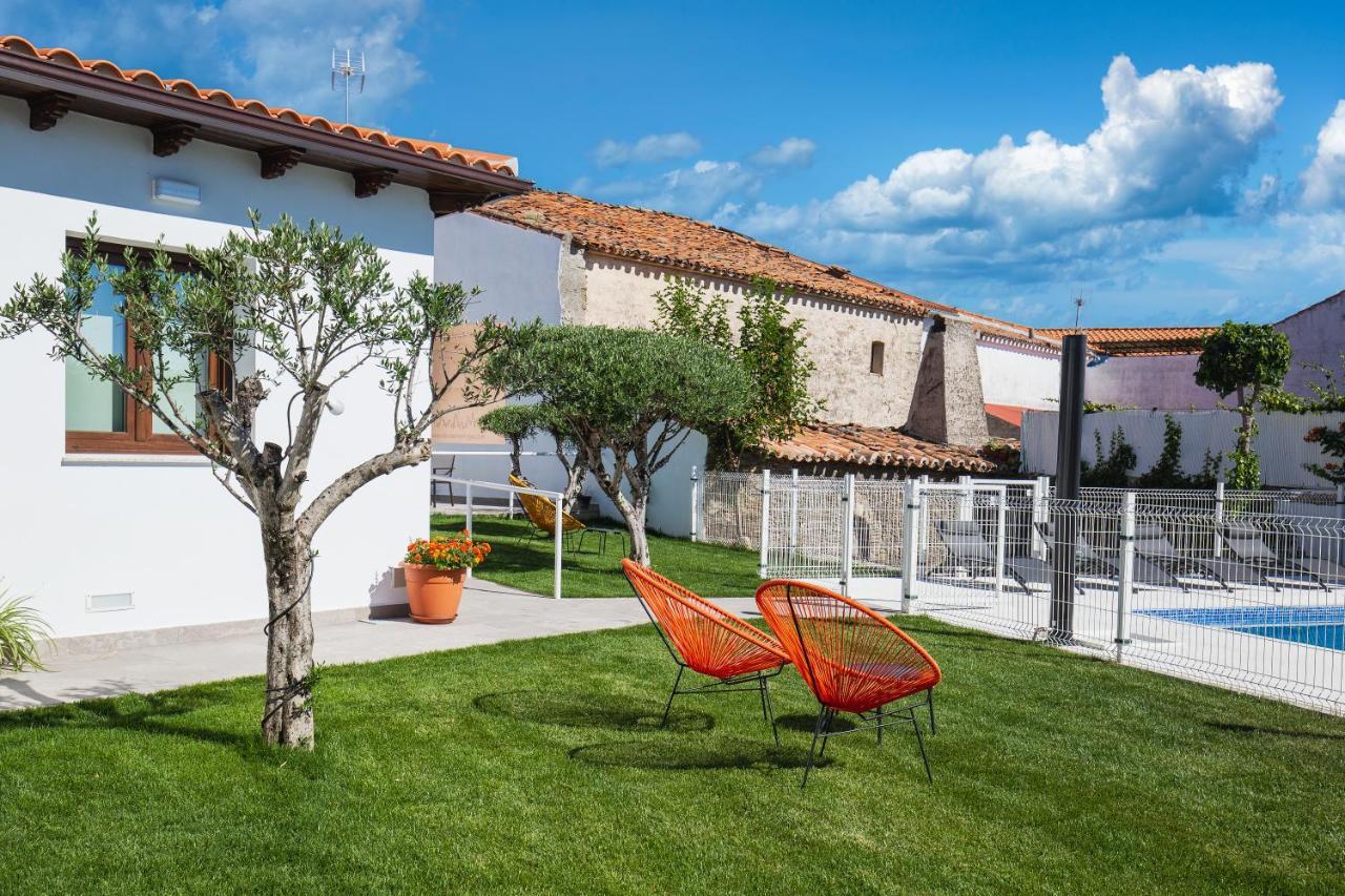 Apartamentos Rurales Cielo De Monfraguee มัลปาร์ติดา เดอ ปลาเซนเซีย ภายนอก รูปภาพ